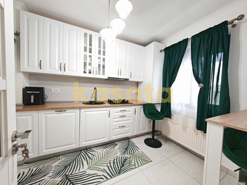 Locuinta 4 camere de inchiriat Bragadiru, curte 100 mp, parcare